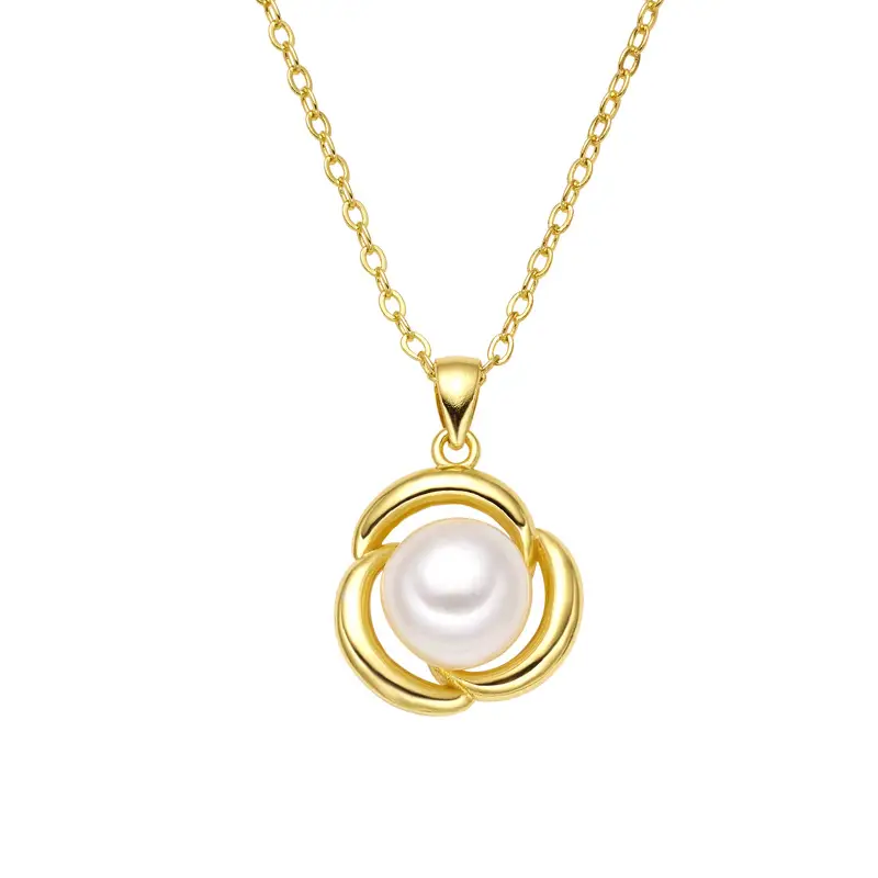 2023 French Literary Women Pearl Pendant Necklace Light Luxury Fashion