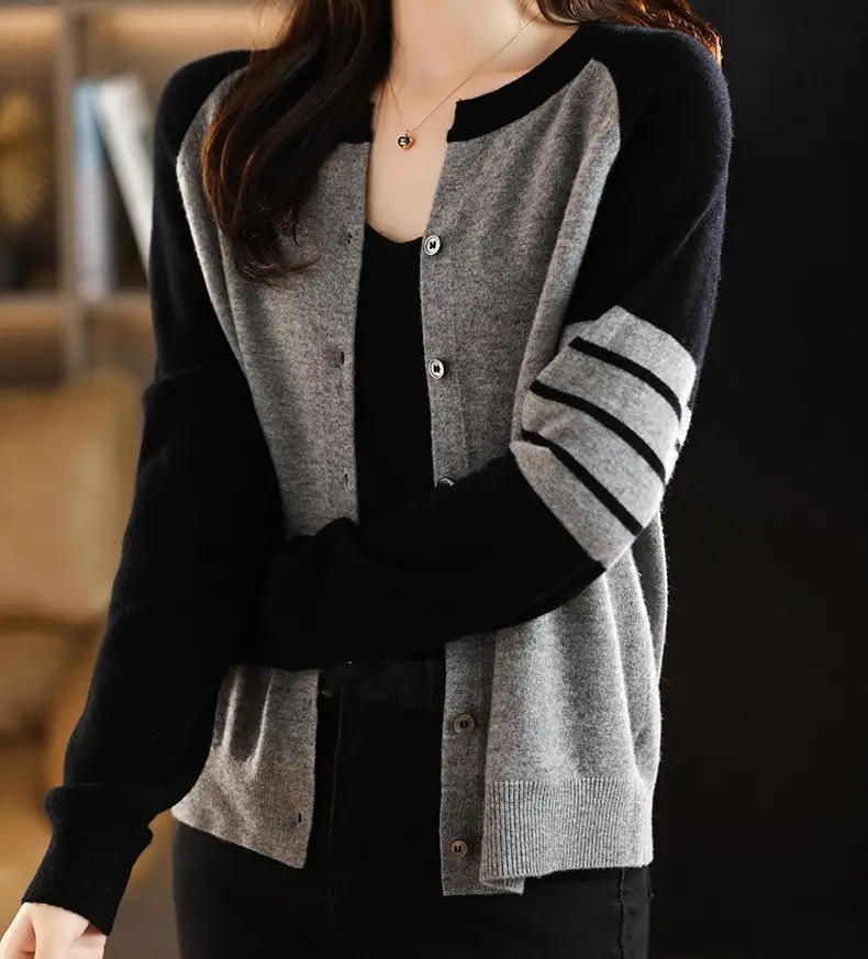 Plus-Size Women's White Black Cardigan Long Sleeve Sweater 2025 — feature 4