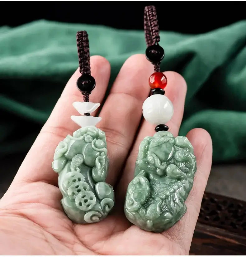 Natural Jade Car Key Pendant with Elegant Design — feature 14