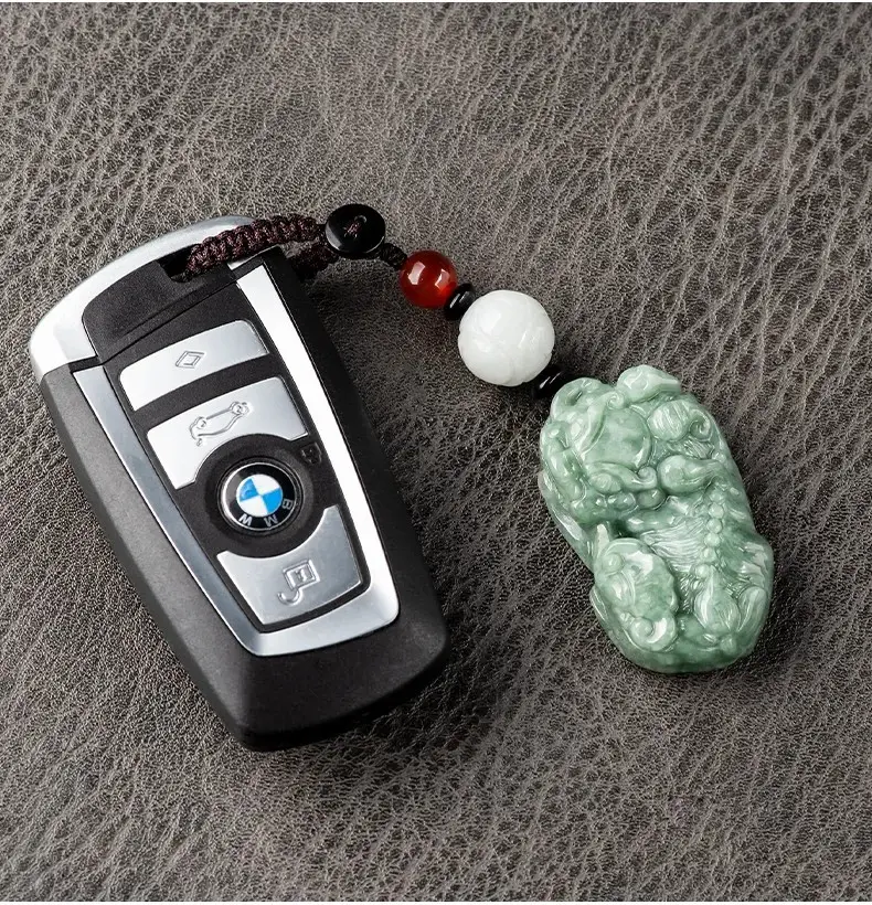 Natural Jade Car Key Pendant with Elegant Design — feature 4