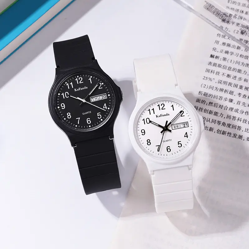 White Waterproof Men's Watch with Dial 2023 - Image 9