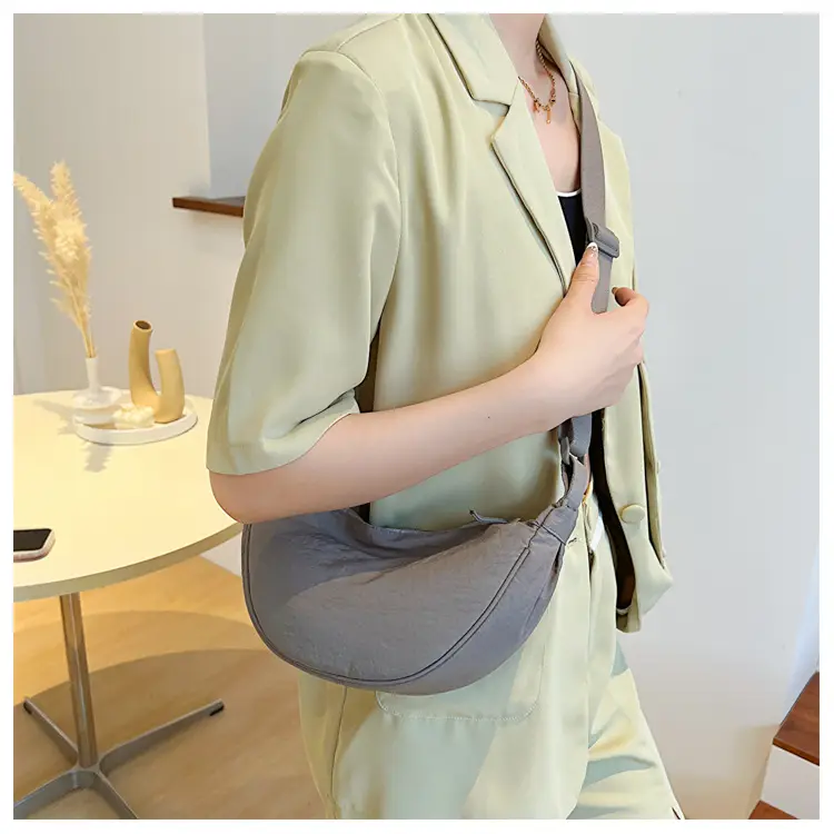 Women's Blue Shoulder Messenger Bag 2023 Summer — feature 10
