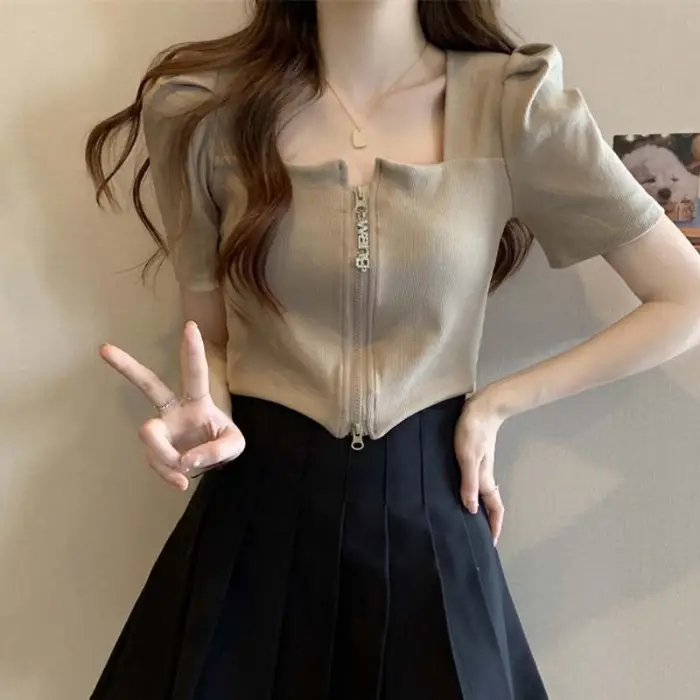 Women's Zip Front Summer T-Shirt Slimming Design - Image 3