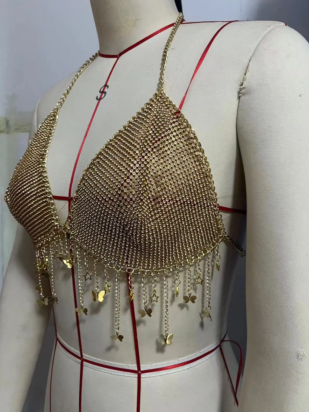 120098 European and American new vest sexy rhinestone inlaid sequin five-pointed star neck tassel body chain small vest — feature 14