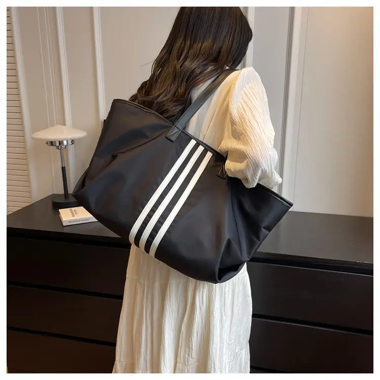 Women's Black Oxford Cloth Shoulder Bag Large Capacity 2023 — feature 18