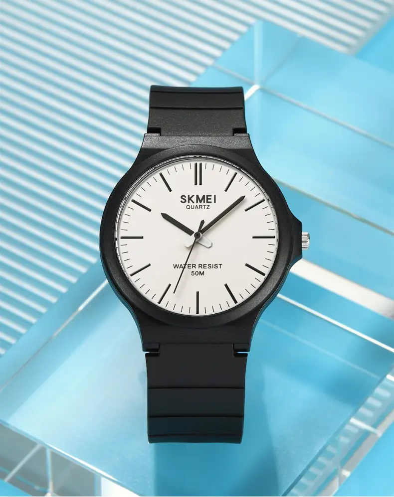 Skmei Black White Water Resistant Quartz Watch for Men Women — feature 16