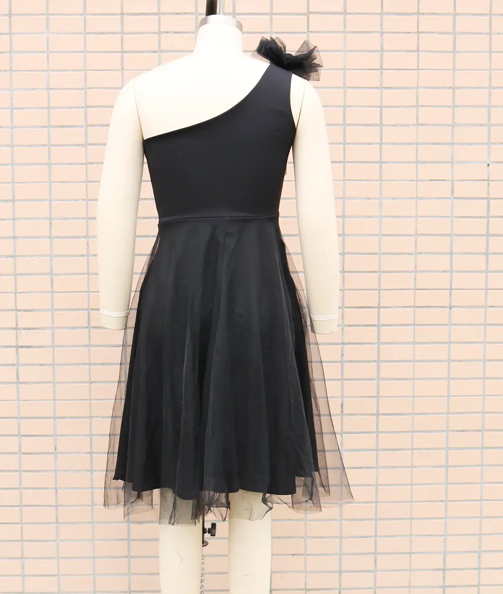 2025 Red One-shoulder Sleeveless Mesh Dress with Large Swing Skirt — feature 7