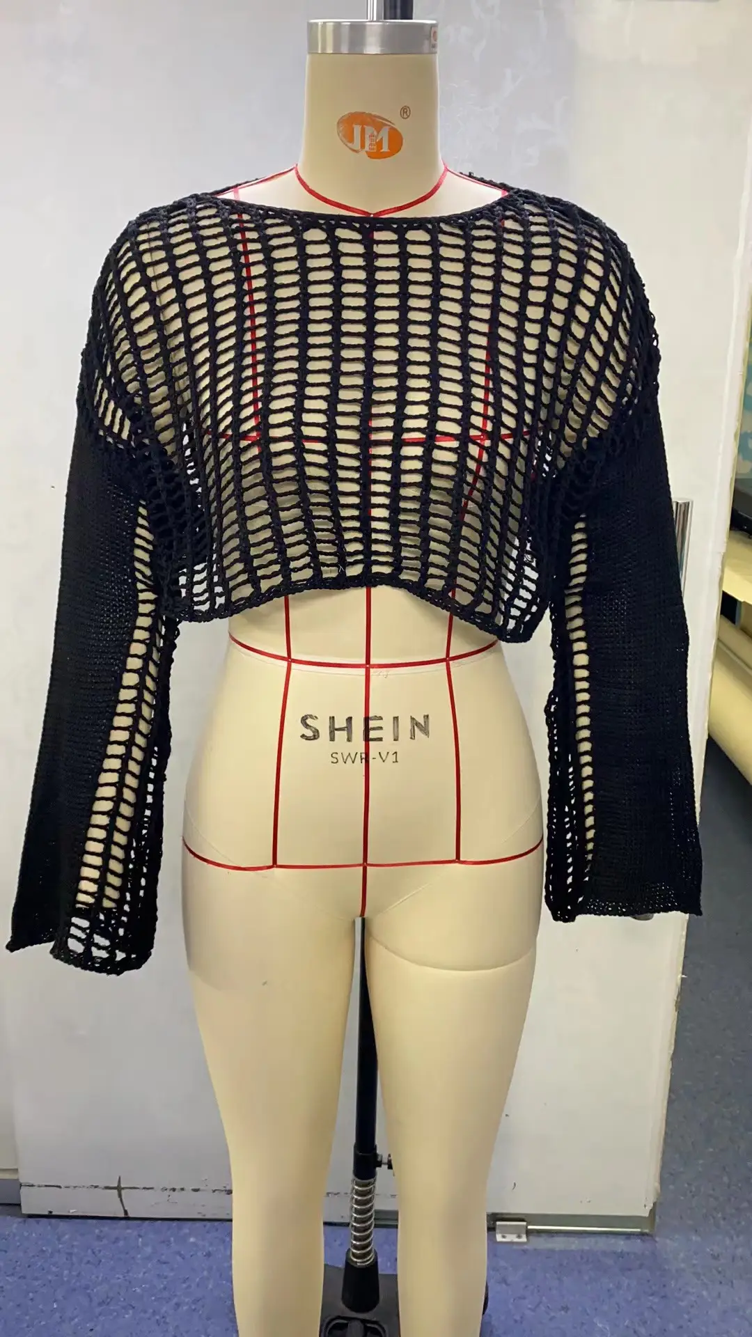 Black Long Sleeve Knitted Sunscreen Blouse for Women — feature 13