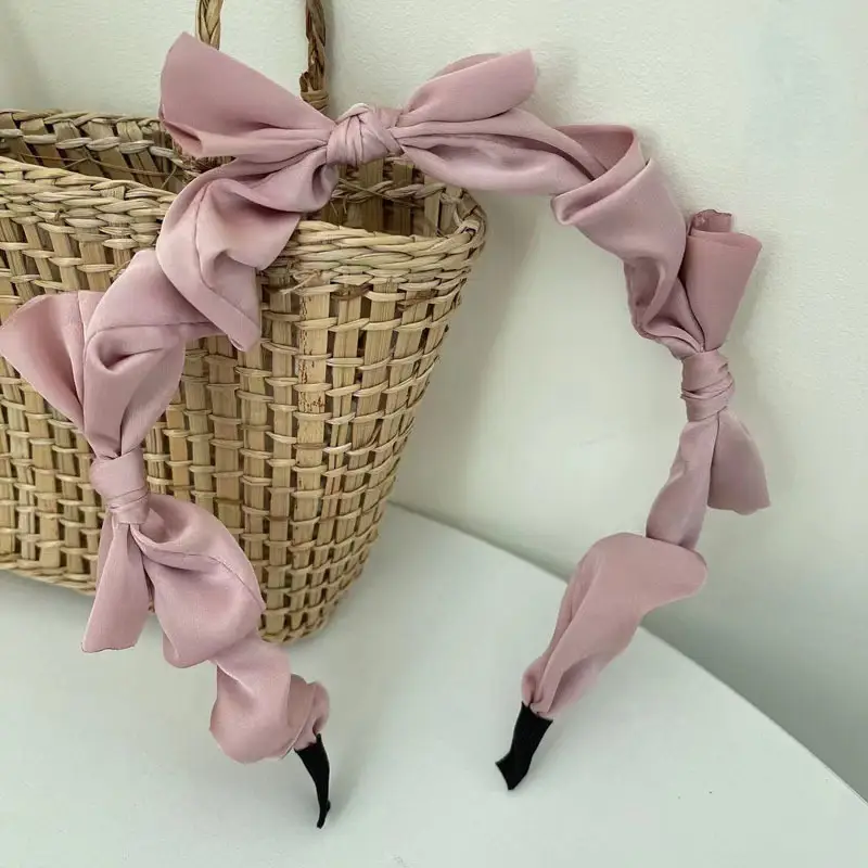 Black Ruffled Bow Hairband for Women Spring Summer - Image 4