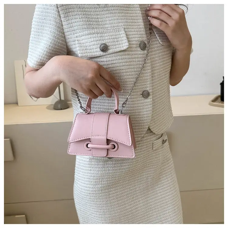 Silver Chain Handbag Small Western Style — feature 11