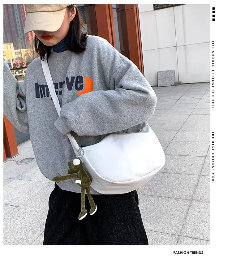 2025 New Dumpling Crossbody Bag White Black Korean Style — feature 2