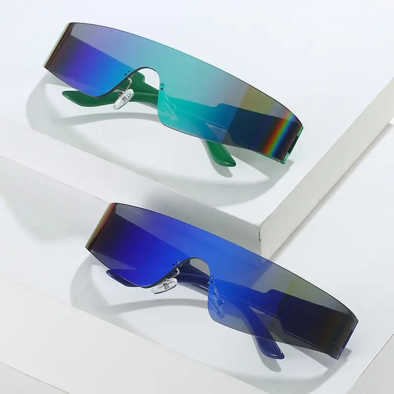 Purple Gradient Sunglasses with Real Film Coating - Image 10