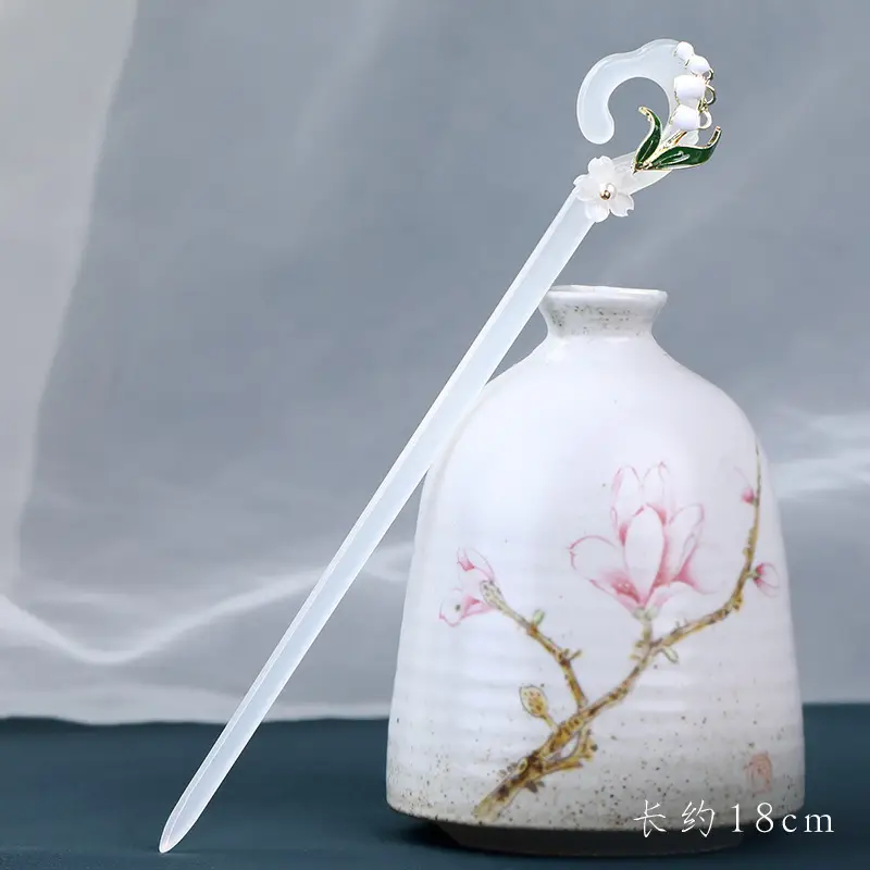 Plain White-flower Bell