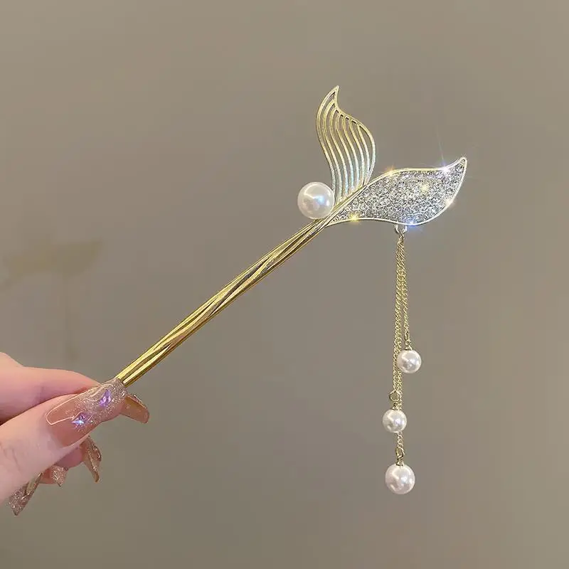 Fish Tassel-Hairpin