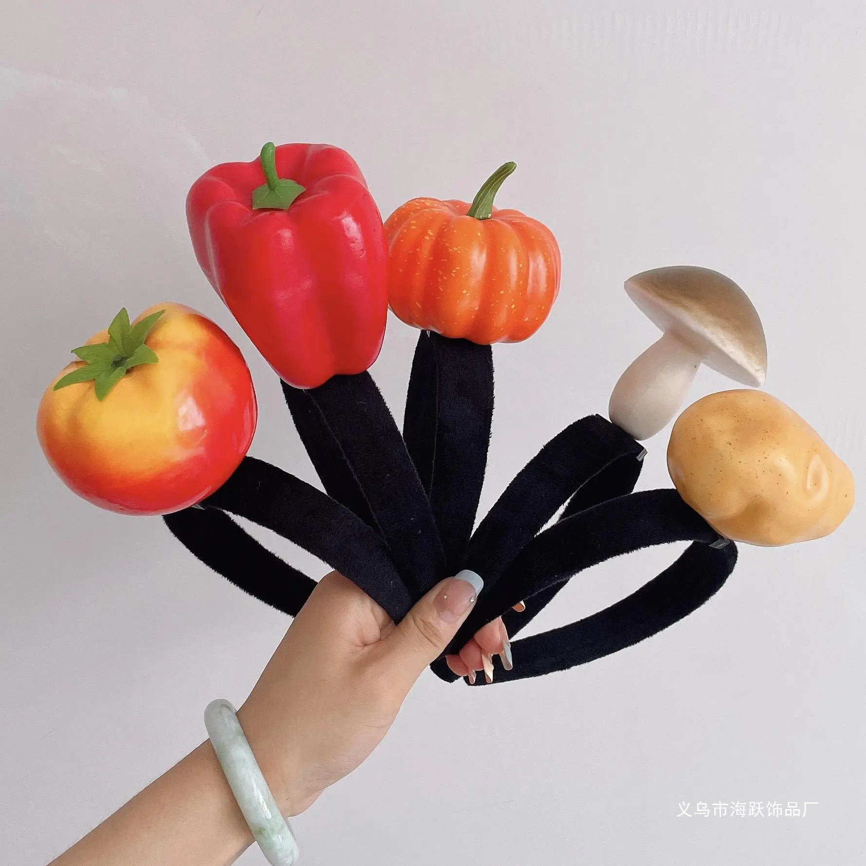 Three-Dimensional Vegetable Hairband for Women — feature 4