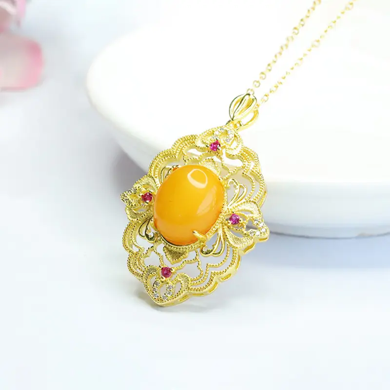 Natural Amber Pendant Necklace Vintage Gold Old Beeswax