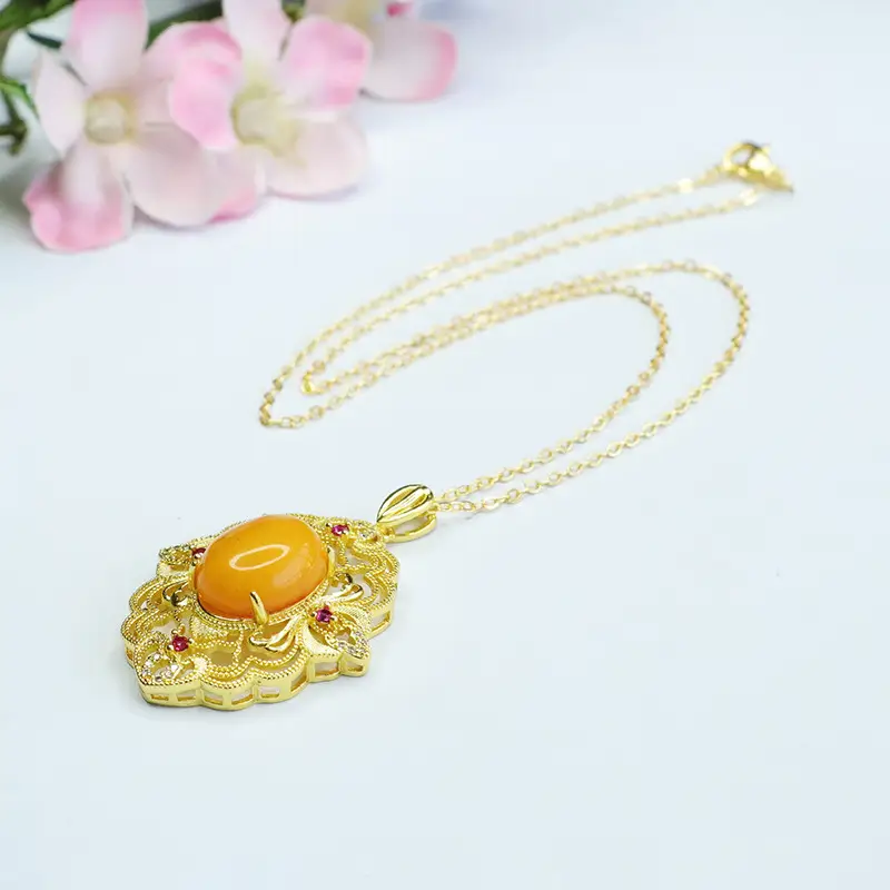 Natural Amber Pendant Necklace Vintage Gold Old Beeswax