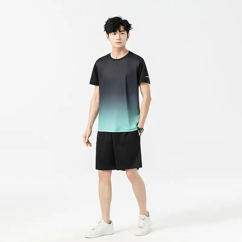 Men 2025 Summer Ice Silk Gradient Shorts Suit - Image 4