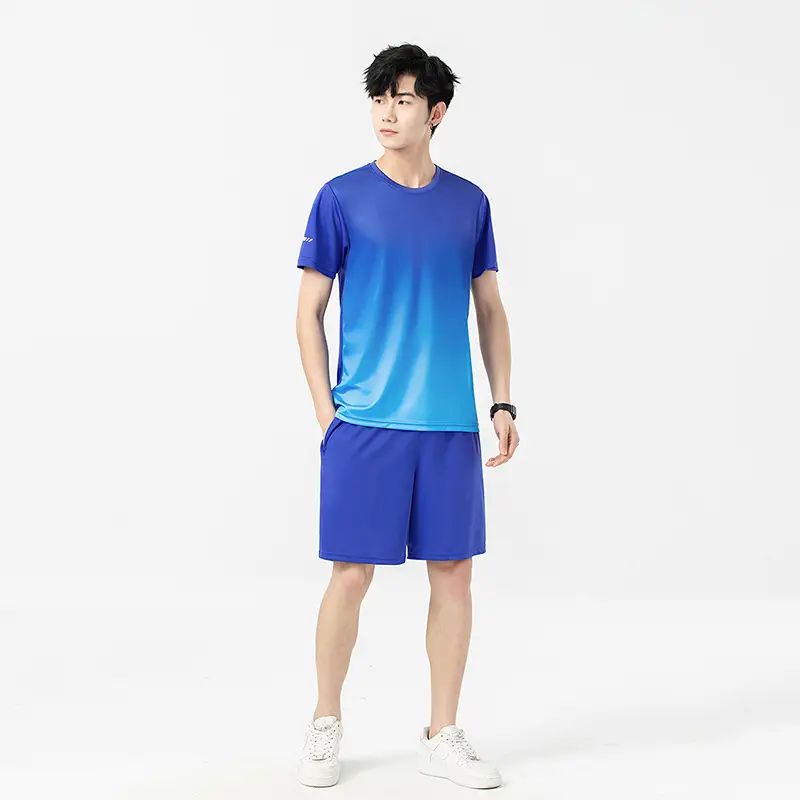 Men 2025 Summer Ice Silk Gradient Shorts Suit - Image 5