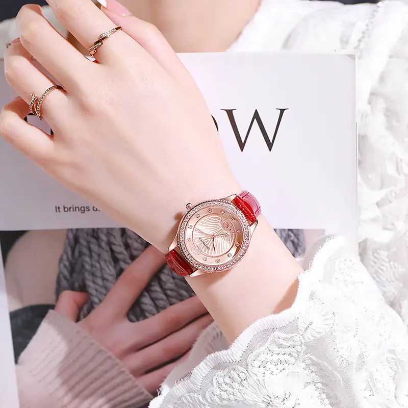 Women's Elegant Quartz Watch with Diamond Dial - Image 2