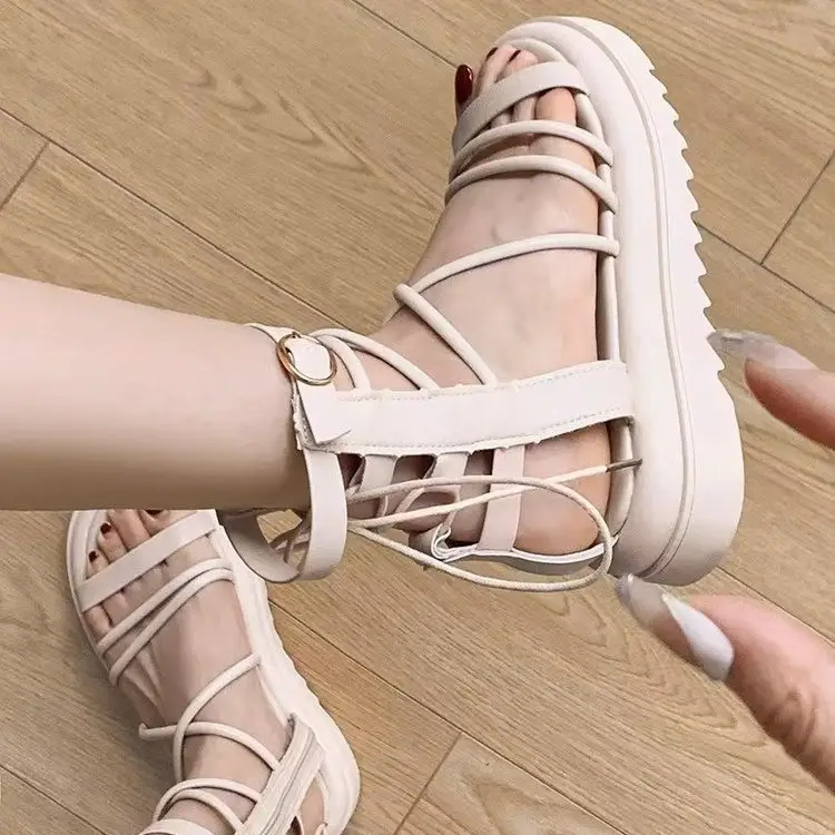 Black Mori Style Sandals with Round Toe & Platform Sole - Image 6
