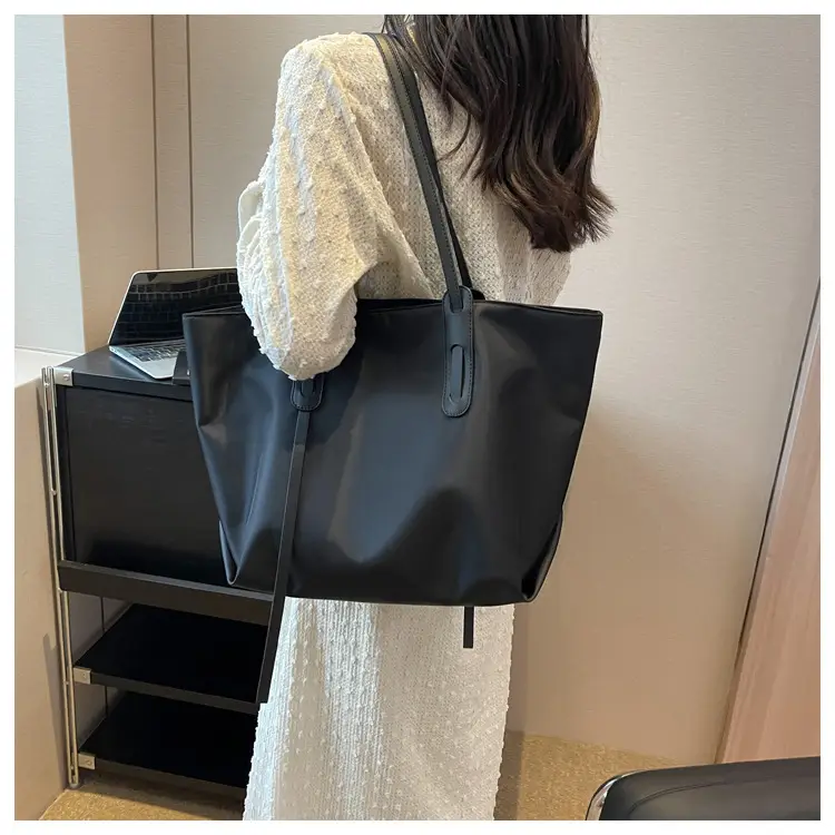 Women's Black Oxford Tote Bag Large Capacity 2023 — feature 10