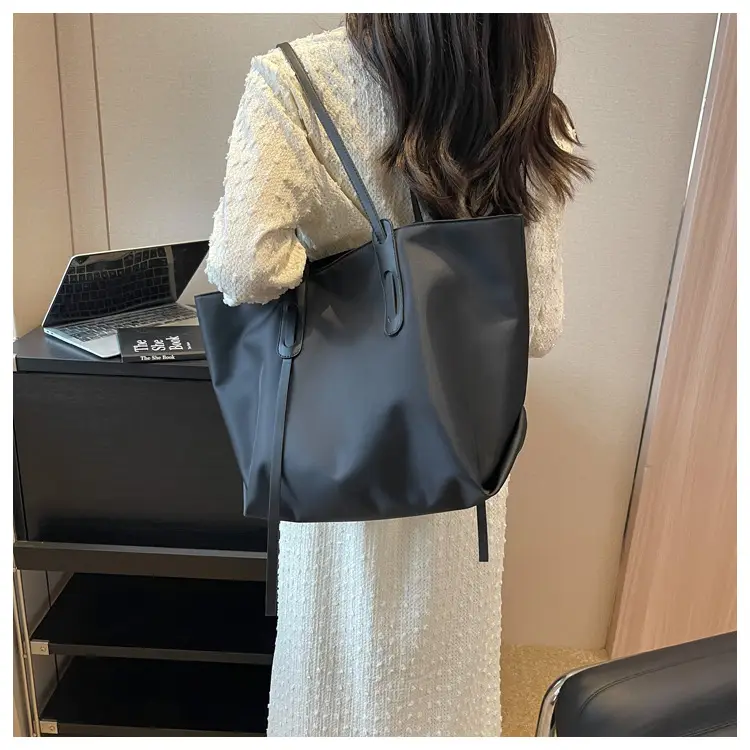 Women's Black Oxford Tote Bag Large Capacity 2023 — feature 13