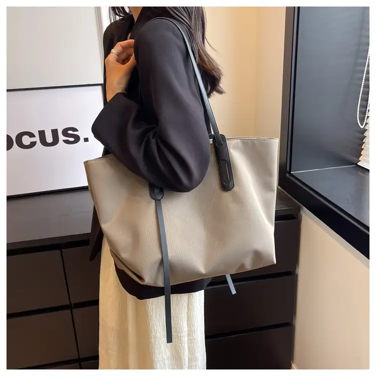 Women's Black Oxford Tote Bag Large Capacity 2023 — feature 18