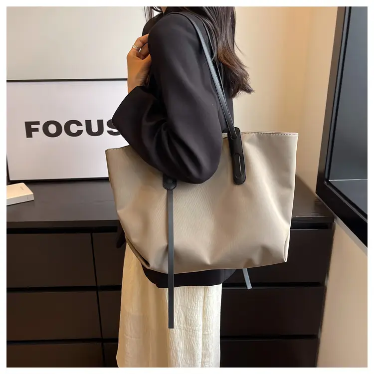Women's Black Oxford Tote Bag Large Capacity 2023 — feature 19