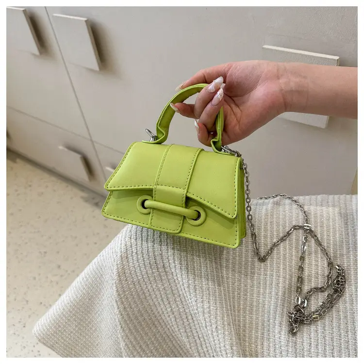 Pink Chain Crossbody Bag for Women 2023 — feature 9