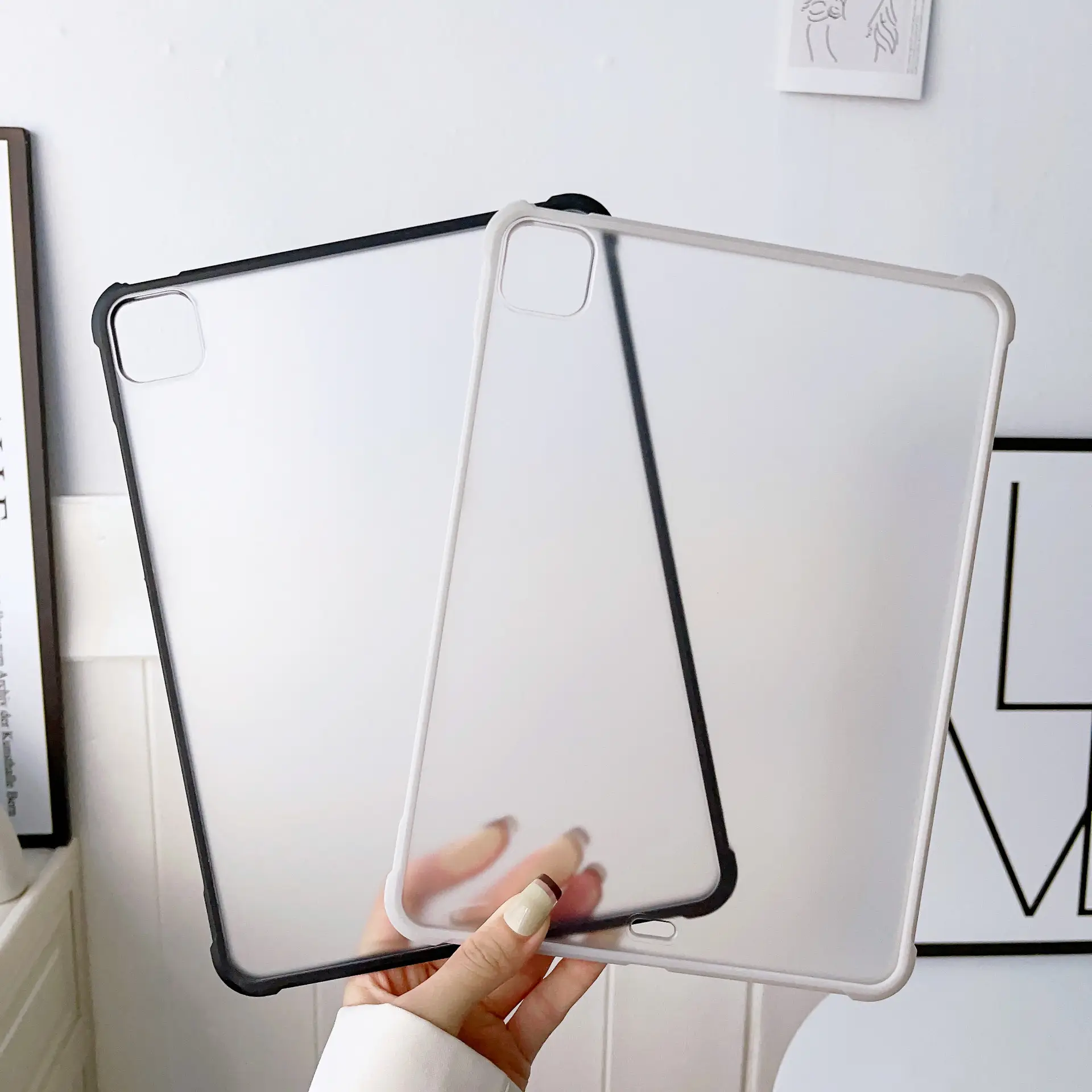 Apple iPad 10.2" Frosted Anti-drop Cover - Image 17