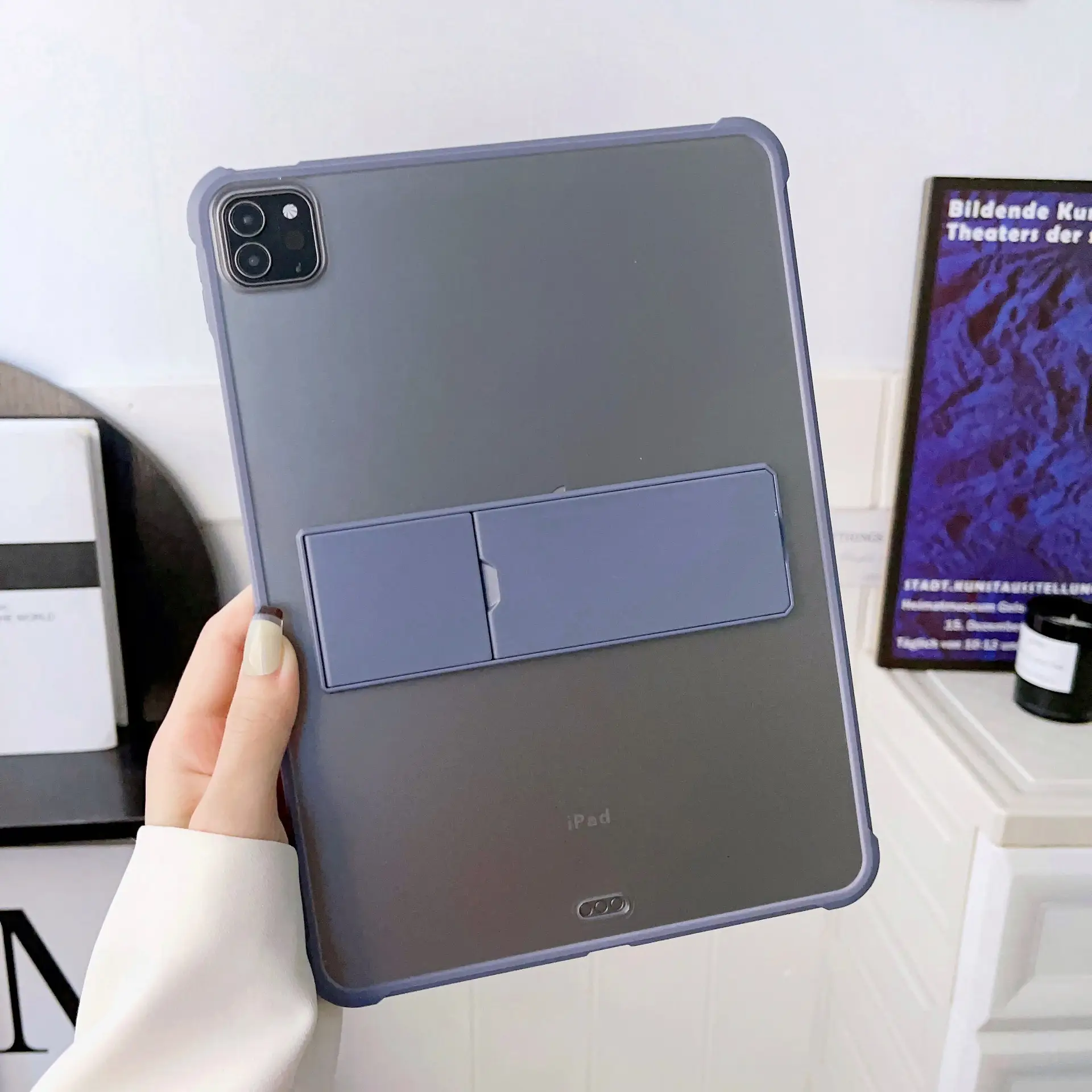Apple iPad 10.2" Frosted Anti-drop Cover - Image 9