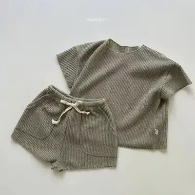 Kids Sleeveless Yellow T-Shirt LA Dolce Vita Candy Color — feature 14