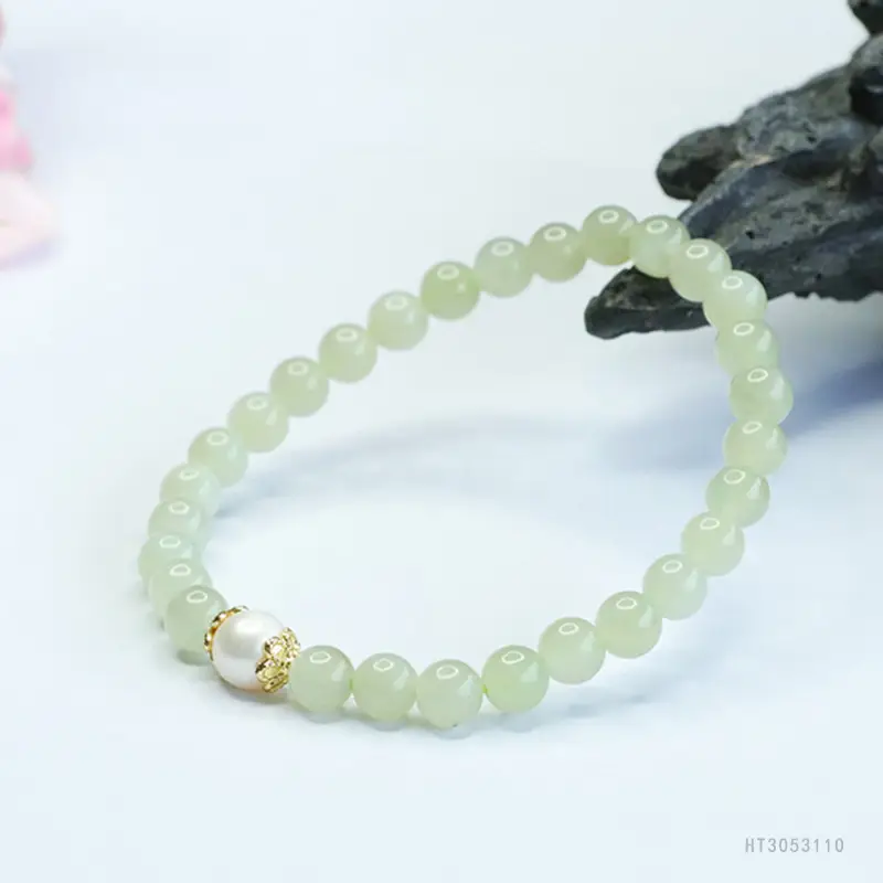 Guan Yu Jade Pearl Bracelet Clear Water Bead Gold Clasp — feature 10