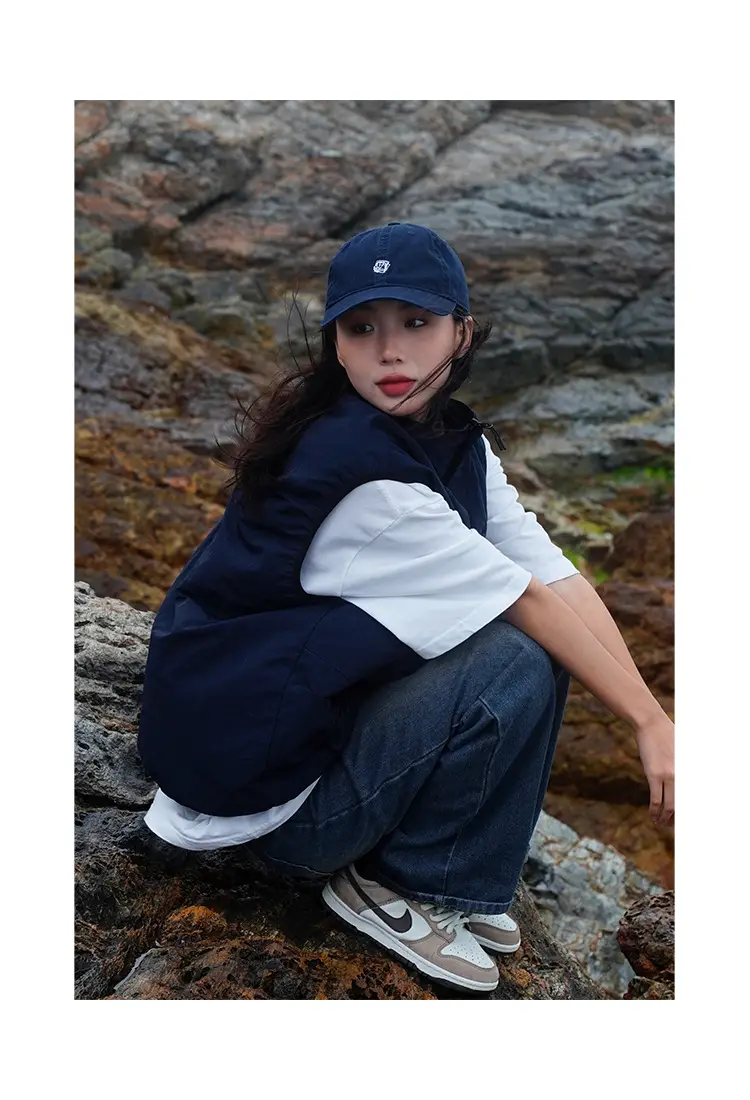 Japanese Style Vintage Peaked Cap for Women Men Outdoor Black — feature 5
