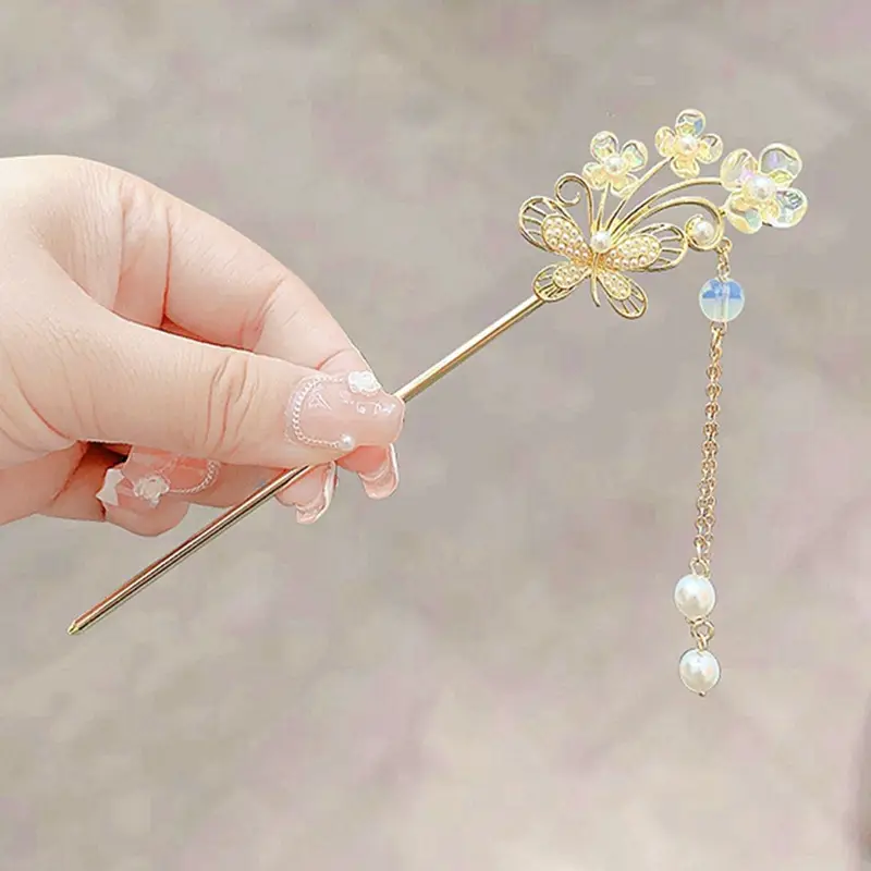 Ancient Pearl Metal Hairpin with Bird Design - Image 2