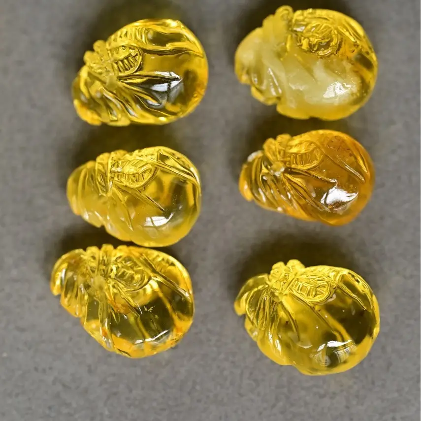 Natural Russian Beeswax Purse Small Amber Slippers - Image 4