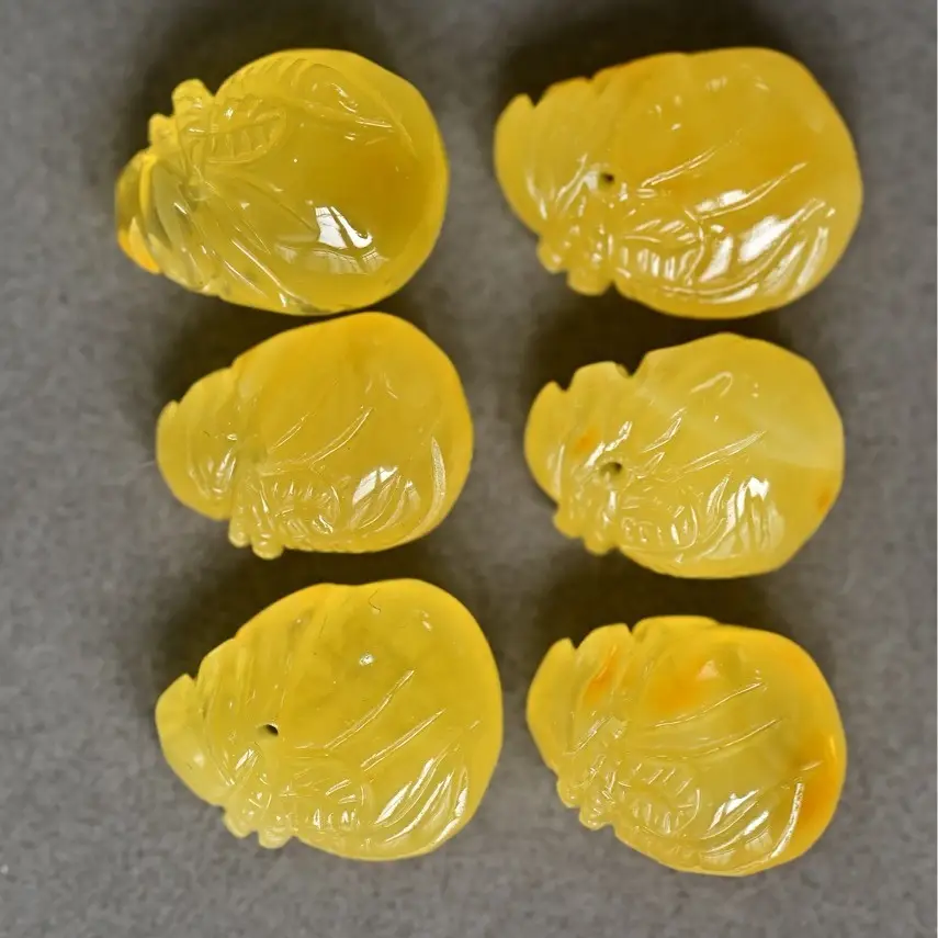 Natural Russian Beeswax Purse Small Amber Slippers - Image 5