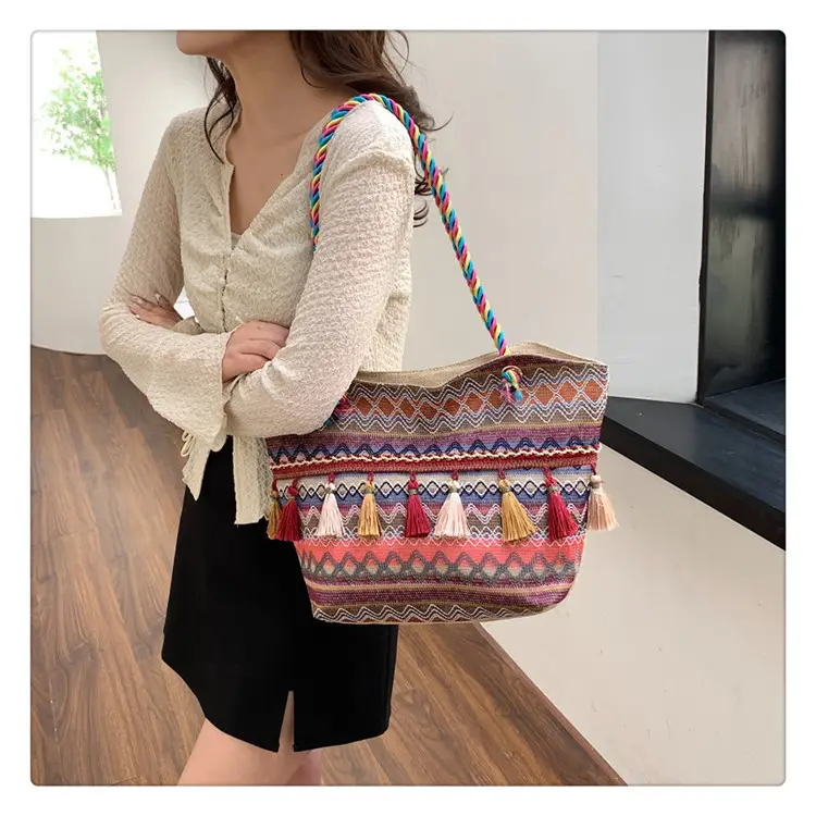 Ethnic Tassel Tote Bag Large Capacity Women's Bag — feature 17