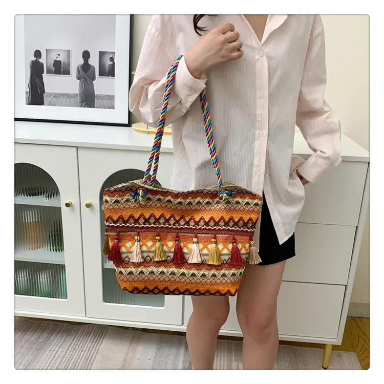 Ethnic Tassel Tote Bag Large Capacity Women's Bag — feature 23
