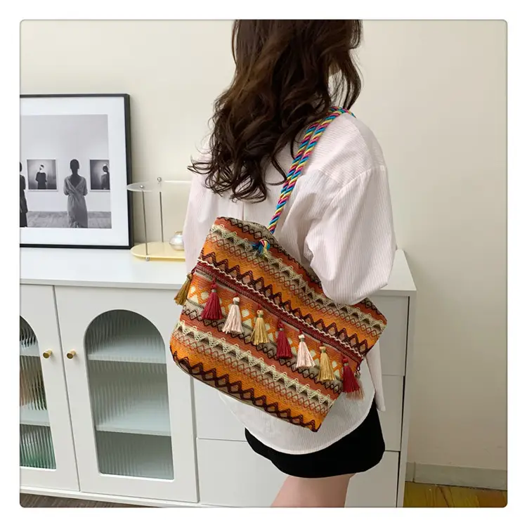Ethnic Tassel Tote Bag Large Capacity Women's Bag — feature 24