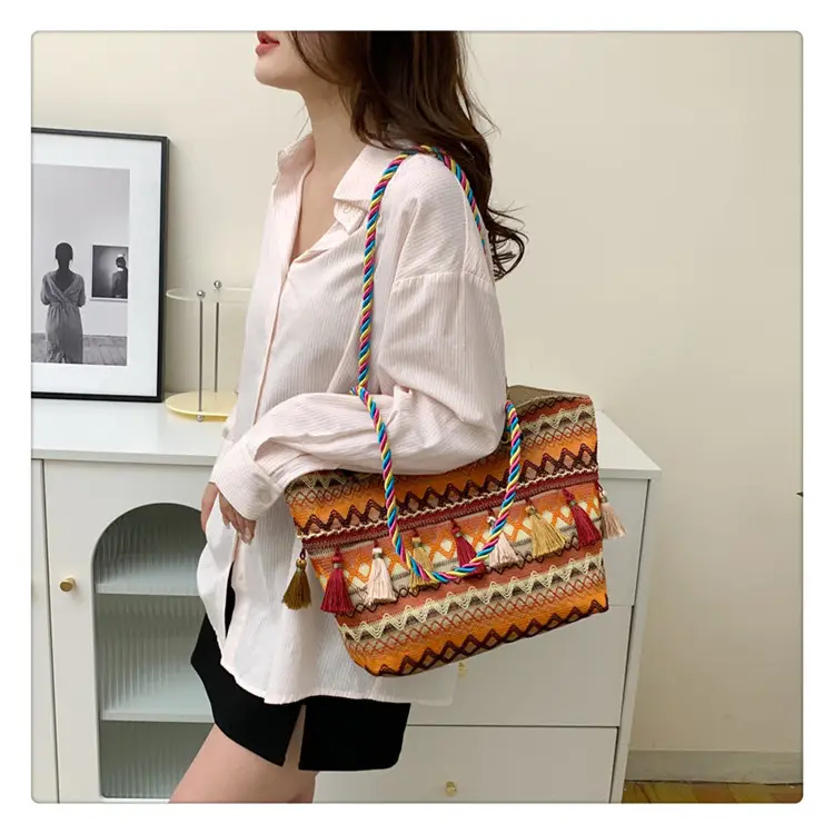 Ethnic Tassel Tote Bag Large Capacity Women's Bag — feature 26
