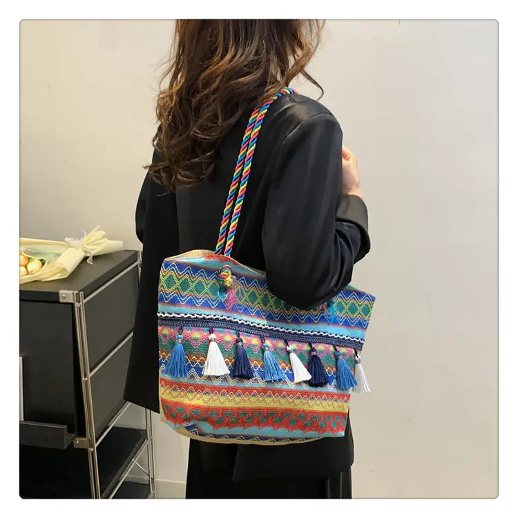 Ethnic Tassel Tote Bag Large Capacity Women's Bag — feature 32