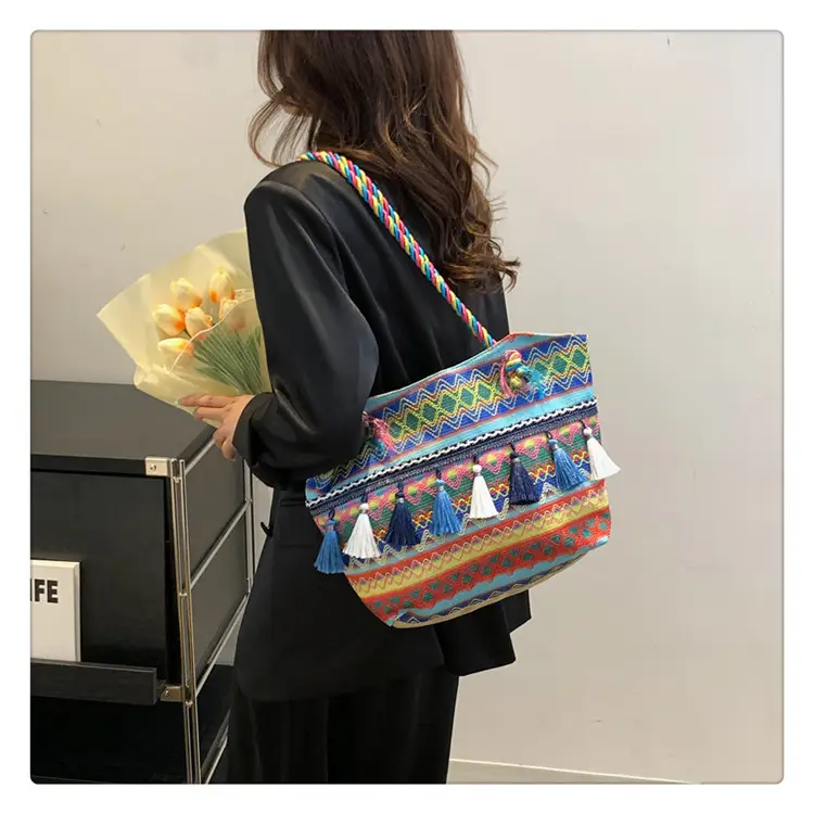 Ethnic Tassel Tote Bag Large Capacity Women's Bag — feature 38