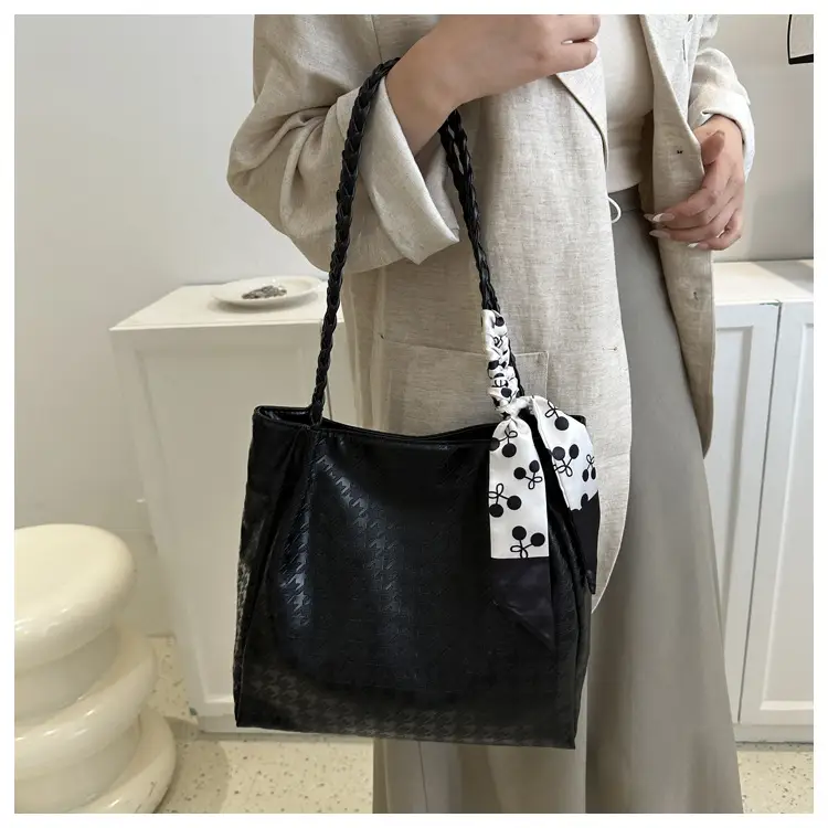 Black Diamond Pattern Silk Tote Bag Large Capacity 2023 - Image 7