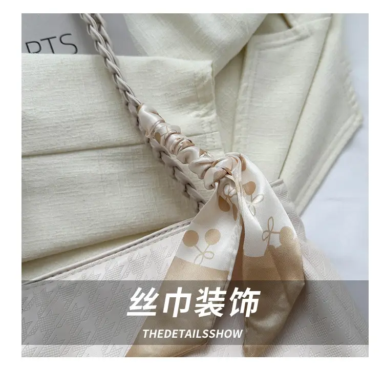 Black Diamond Pattern Silk Tote Bag Large Capacity 2023 — feature 4