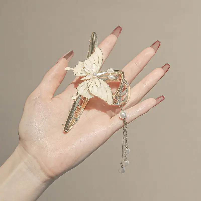 Temperament Butterfly Tassel Hair Clip Women - Image 3