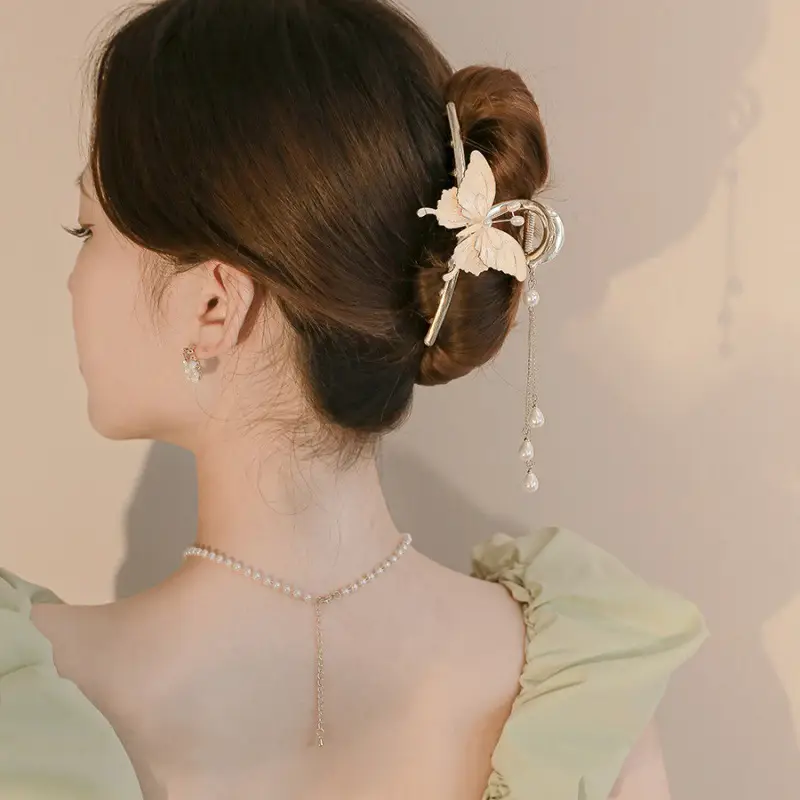 Temperament Butterfly Tassel Hair Clip Women - Image 5