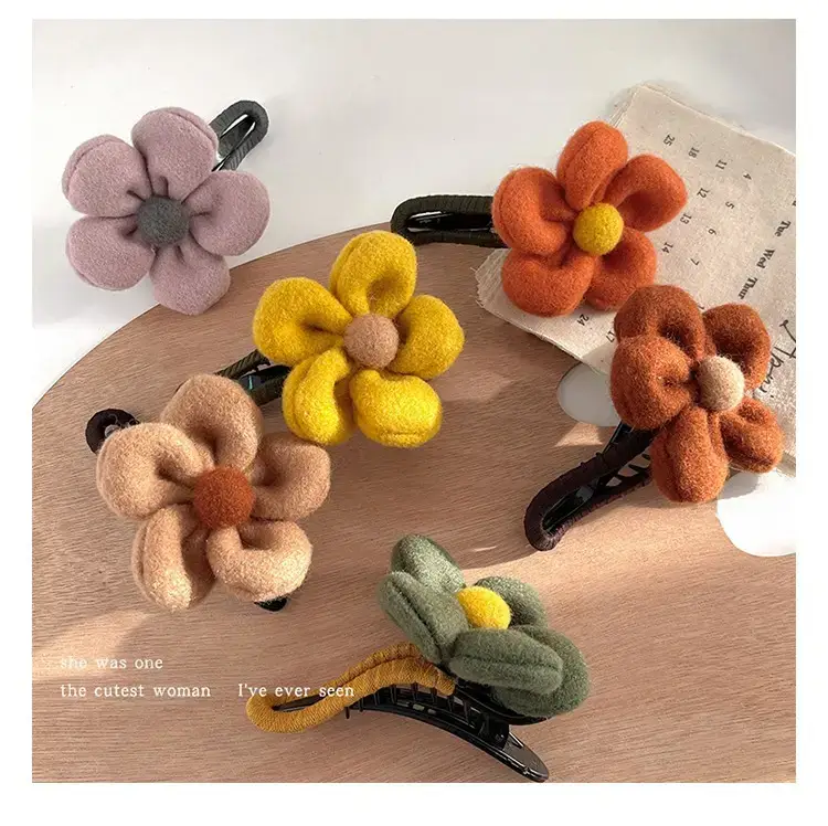 Winter Plush Flower Hairpin with Duckbill Clip — feature 12