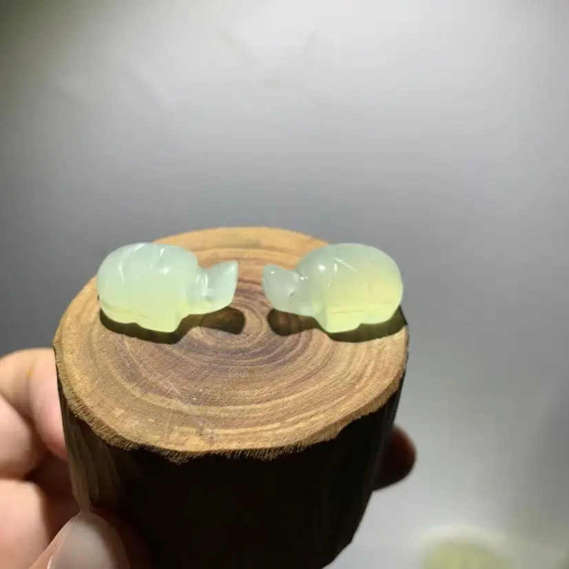 Natural Xiu Jade Turtle Pendant for Wealth & Treasure — feature 6
